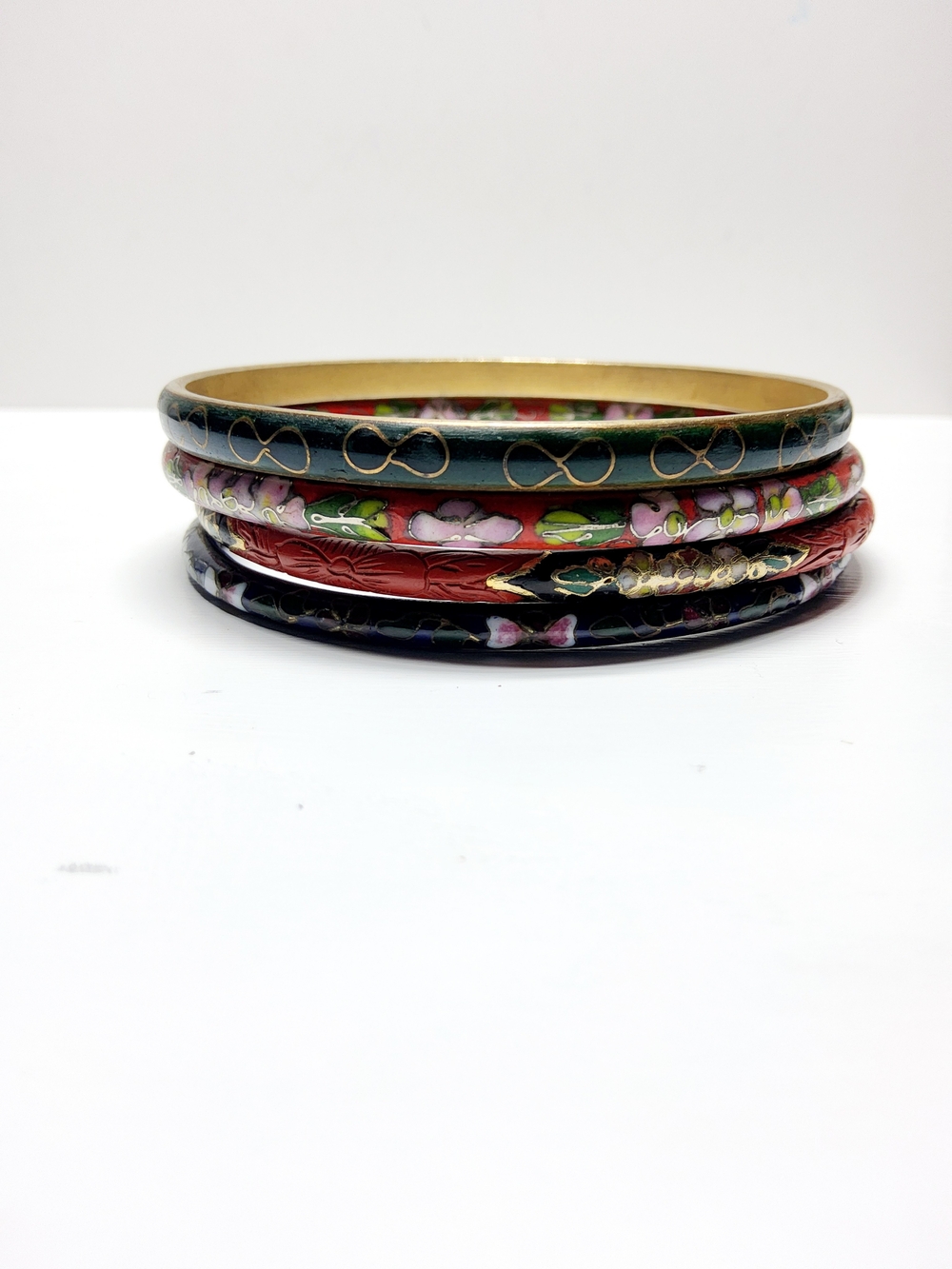Set Of 4-- Hand-Painted Floral Cloisonné Bangle Set - Pink, Red, Black